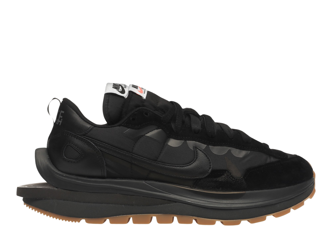 Nike Vaporwaffle sacai Black Gum