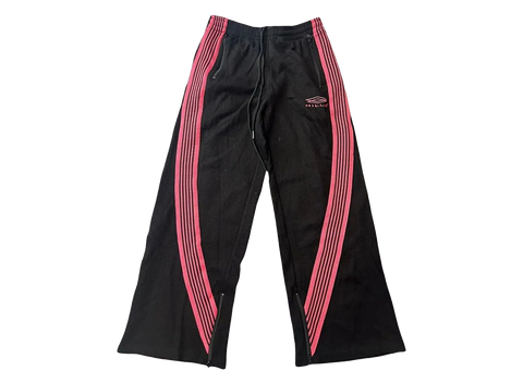 GV Gallery Raspberry Hills Berry Black Pink Sweatpants (Pre-Owned)