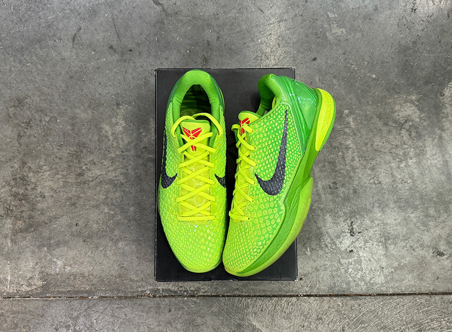 Kobe 6 Grinch Size 12 (USED)
