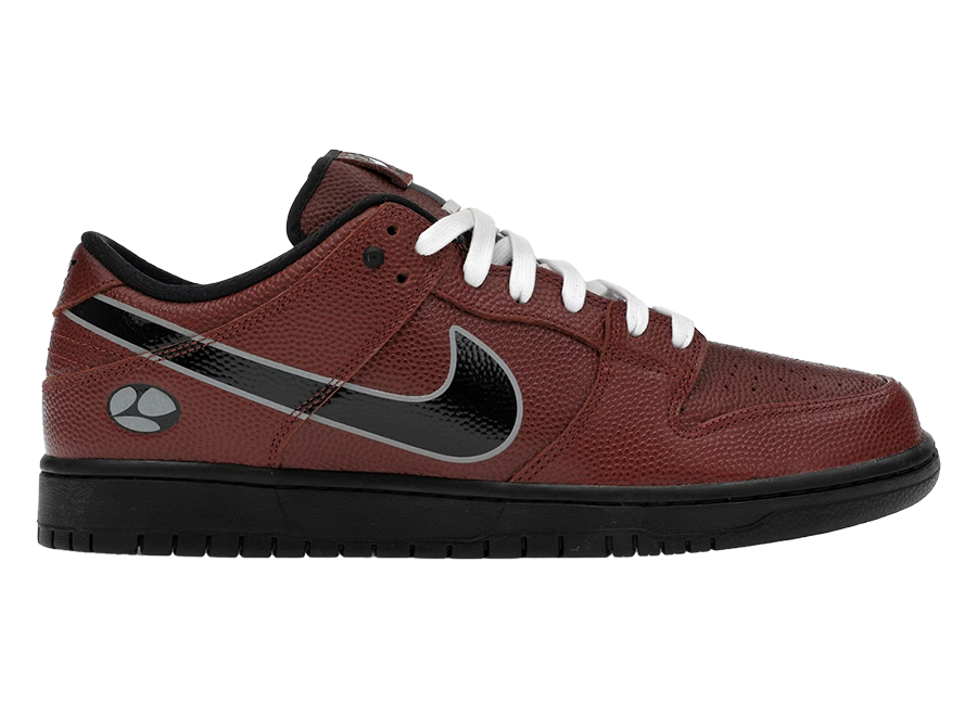 Nike SB Dunk Low Limosine Skateboards (Pre-Owned)
