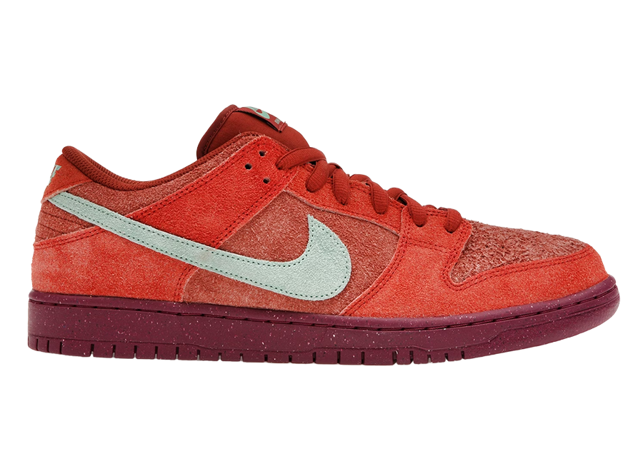Nike SB Dunk Low Mystic Red Rosewood