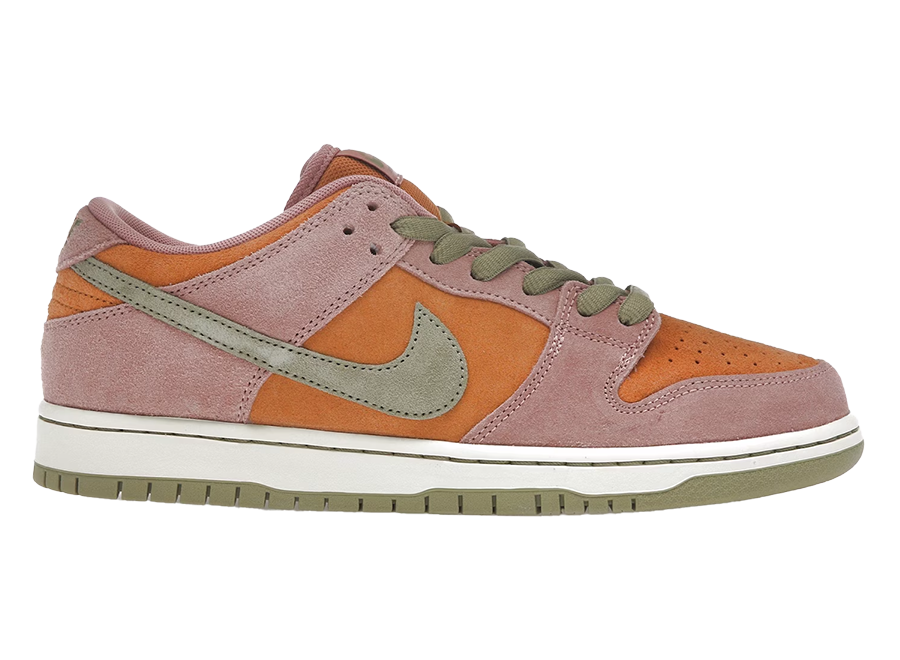 Nike SB Dunk Low Red Stardust