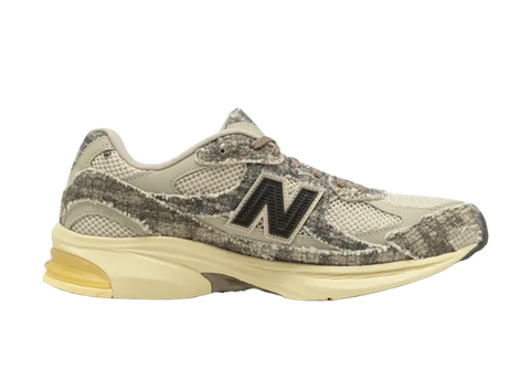 New Balance 2010 Joe Freshgoods Bag Lady